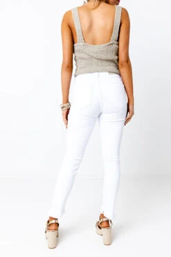 The Sloane High Waist Skinny In White 15 The Sloane High Waist Skinny In White -Hanger Fashion 1806203401000 2023032708251600 bcad6883the sloane high waist skinny in white