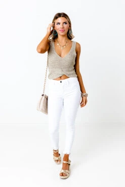 The Sloane High Waist Skinny In White 12 The Sloane High Waist Skinny In White -Hanger Fashion 1806203401000 2023032708251900 b713deb8the sloane high waist skinny in white
