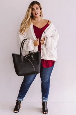 So Dashing Sherpa Cardigan Curves -Hanger Fashion 1907266775000 2019080616245400 96bebf81so dashing sherpa cardigan