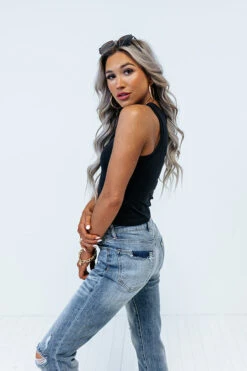 Starting Fresh Seamless Crop Top In Black -Hanger Fashion 2006122515000 2022040510331800 0ce2d897starting fresh seamless crop top in black