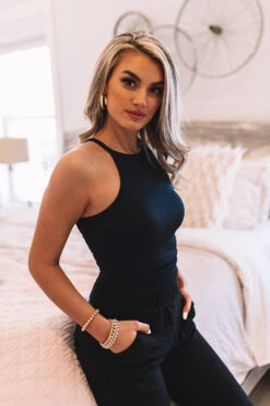 Speakeasy Seamless Crop Top -Hanger Fashion 2006124686000 2021022514550500 e8e7745aspeakeasy seamless crop top