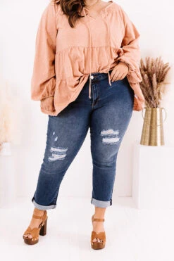 The Kali Midrise Girlfriend Jean Curves