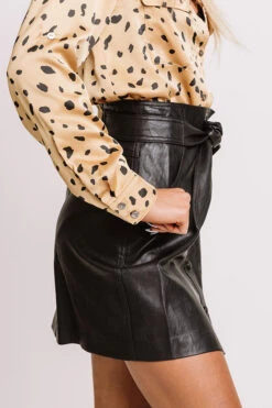 The Yule Faux Leather Skirt -Hanger Fashion 2008036902000 2020101211512300 9f07f3c6the yule faux leather skirt