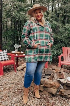 Rocky Mountain Bliss Flannel Sweater In Hunter Green Curves 9 Rocky Mountain Bliss Flannel Sweater In Hunter Green Curves -Hanger Fashion 2008175717000 2020092916364300 8f0135a5rocky mountain bliss flannel sweater in hunter green