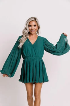 Celeb Sighting Romper In Hunter Green -Hanger Fashion 2008216355000 2020101415403900 5c559fc3celeb sighting romper in hunter green