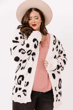 Cozy By The Fireplace Leopard Cardigan In Ivory Curves 7 Cozy By The Fireplace Leopard Cardigan In Ivory Curves -Hanger Fashion 2009296025000 2020101916575000 26c49047cozy by the fireplace leopard cardigan in ivory
