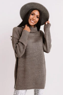 Aspen Road Trip Sweater In Charcoal -Hanger Fashion 2010065262000 2020110213551000 d04fa739aspen road trip sweater in charcoal
