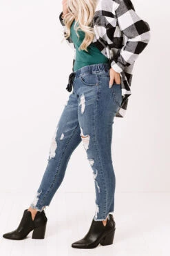 The Moore Midrise Distressed Ankle Skinny -Hanger Fashion 2010225459000 2020111709164800 d35c0c7fthe moore midrise distressed ankle skinny