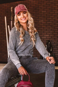 Moving Mountains Mineral Wash Sweatshirt -Hanger Fashion 2012042177000 2020121609505800 52c3f855newproduct