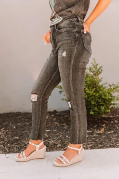 The Branch High Waist Distressed Pants -Hanger Fashion 2106031582000 2021070109295500 057645bathe branch high waist distressed pants