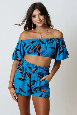 Heart Of Hawaii Crop Top In Ocean Blue -Hanger Fashion 2107074689000 2021071209023500 eab7c7f7heart of hawaii crop top in ocean blue