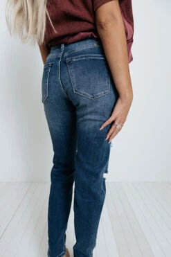 The Contessa High Waist Distressed Jean 7 The Contessa High Waist Distressed Jean -Hanger Fashion 2108242319000 2021090710184700 f20a5fe0the contessa high waist distressed jean