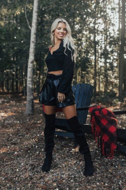 World's Apart Crop Top In Black -Hanger Fashion 2108319253000 2021093009485400 c4e72180worlds apart crop top in black