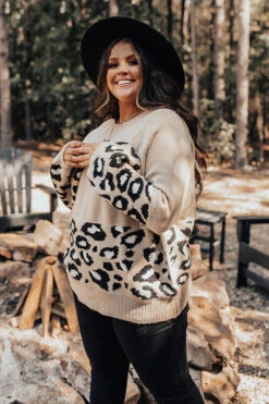 Brooklyn Blizzard Sweater In Light Beige Curves -Hanger Fashion 2109029791000 2021092111310800 89a3ecddbrooklyn blizzard sweater in light beige curves