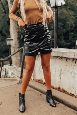 Remember Tonight Faux Leather Skirt -Hanger Fashion 2109135537000 2021102514160600 e2877f19remember tonight faux leather skirt