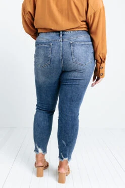The Kanan High Waist Distressed Ankle Skinny Curves -Hanger Fashion 2109216442000 2021102018271000 87282a4ethe kanan high waist distressed ankle skinny curves
