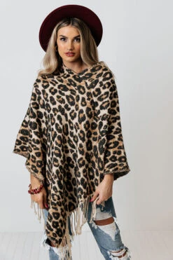 Cozy Drop Leopard Poncho -Hanger Fashion 2109228484000 2021101909335500 f139215ccozy drop leopard poncho