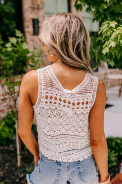 Sea Shanty Knit Crop Top In White 11 Sea Shanty Knit Crop Top In White -Hanger Fashion 2112295133000 2023061509171600 4b384553sea shanty knit crop top in white