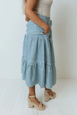 Farmers Market Meetup Gingham Skirt -Hanger Fashion 2202283452000 2022031715513300 b0347f4ffarmers market meetup gingham skirt