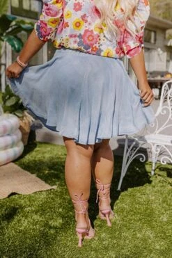 The Charleston Chambray Skort Curves -Hanger Fashion 2204202454000 2022042813492900 648d28adthe charleston chambray skort curves