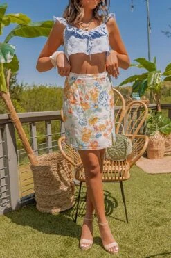 All The Buzz Floral Skirt -Hanger Fashion 2204204971000 2022050908192600 197d487ball the buzz floral skirt