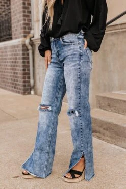 The Utah High Waist Straight Leg Jean -Hanger Fashion 2204258376000 2023032214414600 b229aa9athe utah high waist straight leg jean