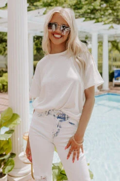 The Esperanza High Waist Distressed Jean -Hanger Fashion 2205093523000 2022051611044900 f3f73490the esperanza high waist distressed jean