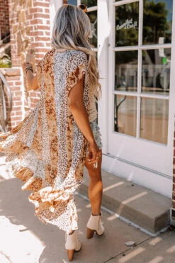 Surprise Trip Overlay -Hanger Fashion 2206241216000 2022071407473900 51b115d2surprise trip overlay