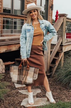 Coffee And Smiles Ribbed Skirt In Chocolate 9 Coffee And Smiles Ribbed Skirt In Chocolate -Hanger Fashion 2208023665000 2022082311081300 24707762coffee and smiles ribbed skirt in chocolate