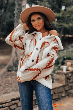 Chardonnay Cuddles Cardigan -Hanger Fashion 2208245202000 2022091311051500 e7a47af0chardonnay cuddles cardigan