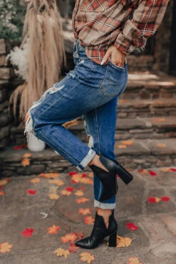 The Casa High Waist Distressed Jean -Hanger Fashion 2208265402000 2022091213315500 faea8959the casa high waist distressed jean