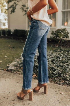 The Whirl High Waist Distressed Jean -Hanger Fashion 2209086227000 2022091915062300 f1b1eea8the whirl high waist distressed jean