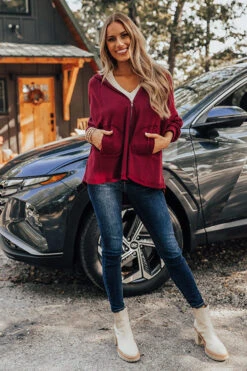 Draw You In Sweater -Hanger Fashion 2209136327000 2022100610231100 33f892f1draw you in sweater