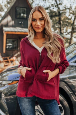 Draw You In Sweater -Hanger Fashion 2209136327000 2022100610231100 4c32af25draw you in sweater