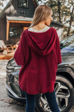 Draw You In Sweater -Hanger Fashion 2209136327000 2022100610231100 4cff6bd4draw you in sweater