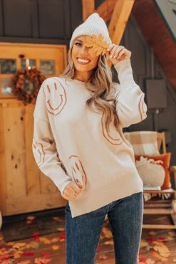 Happy Smiles Knit Sweater In Birch
