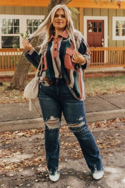 The Diana Midrise Distressed Jean Curves -Hanger Fashion 2210073368000 2022101910500200 f62e364ethe diana midrise distressed jean curves