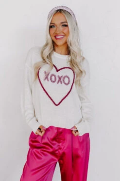 XOXO Knit Sweater -Hanger Fashion 2212289236000 2023011012133900 ec30b461lelis express sample 1