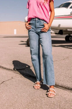 The Mckenna High Waist Straight Leg Jean -Hanger Fashion 2302099438000 2023022111230000 28e52c07the mckenna high waist straight leg jean