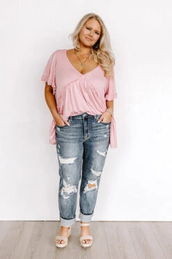 The Perez Midrise Distressed Jean Curves